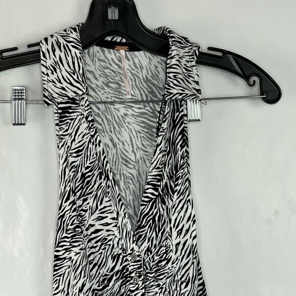 Free People Coco Black White Animal Print Sleeveless Ruched Tank NWT Size S - Picture 4 of 10